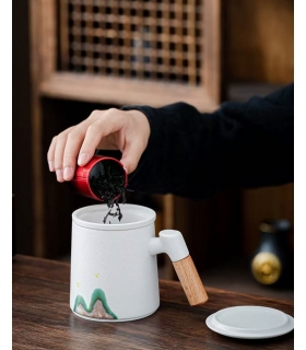 Seramik kupa, kapaklı ve süzgeçli, 350 МL